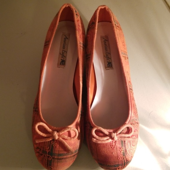 Super Cute Orange Plaid Platforms - Picture 2 of 4